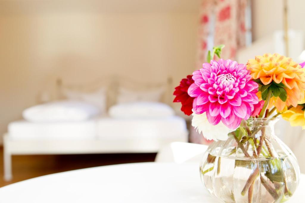 Landhaus Marinella Hotel Garni Bad Wiessee Szoba fotó