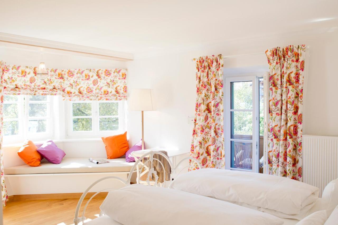 Landhaus Marinella Hotel Garni Bad Wiessee Szoba fotó